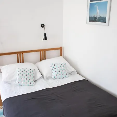 Quarto em Acomodações Particulares Cuma 2 *