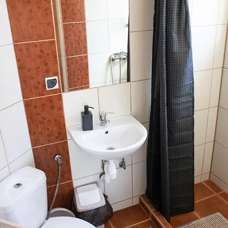 Quarto em Acomodações Particulares Cuma 2 *